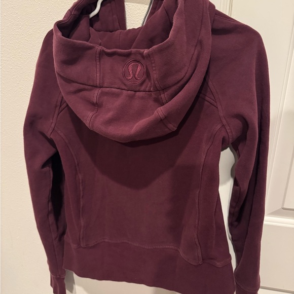 Lululemon Burgundy Full Zip Scuba Hoodie Thumbholes Size 8 - Picture 3 of 6